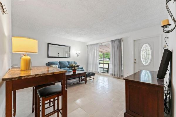 Breeze Haven, 2140 N 57th Ave, Hollywood, Florida 33021, image 2