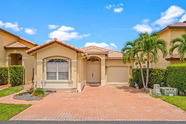 Doral Landings East, 11255 NW 53rd Ln, Doral, Florida 33178, image 1