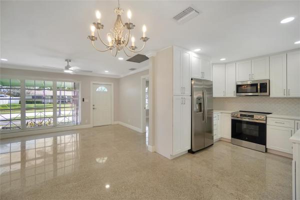 Eastway Park, 917 SE 15th Ct, Deerfield Beach, Florida 33441, image 1