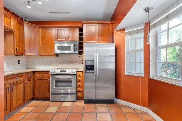 Casa Bayview, 610 SE 14th Ct #6, Fort Lauderdale, Florida 33316, image 1