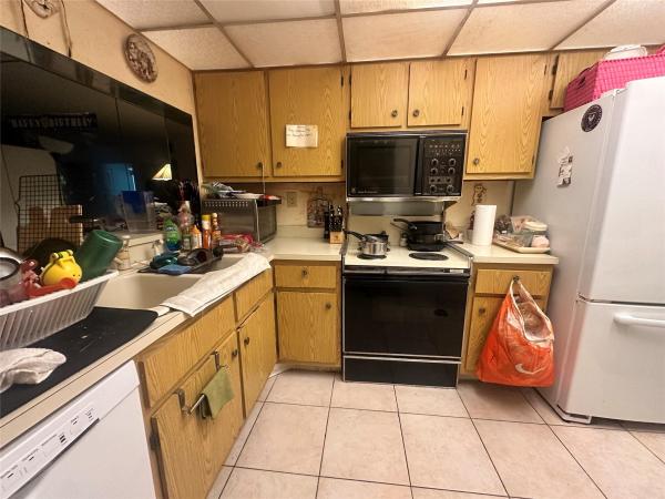 Sabal Palm Of Pine Island Ridge, 9531 Seagrape Dr #304, Davie, Florida 33324, image 1