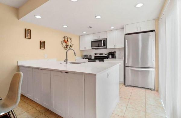 Village Of Sandalwood Lakes, 4113 41st Way, West Palm Beach, Florida 33407, image 1