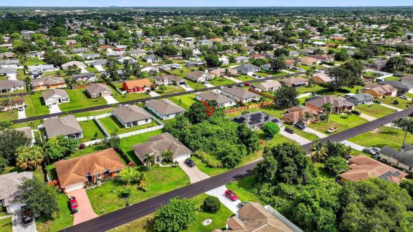Cashmere Cove, 661 SW Post Ter, Port St. Lucie, Florida 34953, image 2