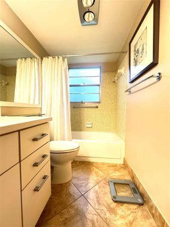 Grantham, 236 Grantham B, Deerfield Beach, Florida 33442, image 2