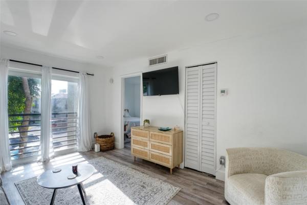 5310 NE 6th Ave #C14, Oakland Park, Florida 33334, image 1