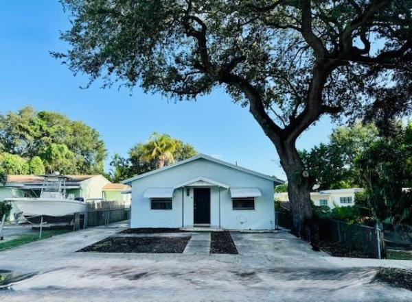 Hollywood Beach Heights, 5715 Garfield St, Hollywood, Florida 33021, image 1