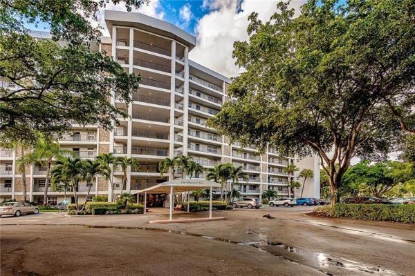 Palm-Aire Country Club 10, 625 Oaks Dr #503, Pompano Beach, Florida 33069, image 1