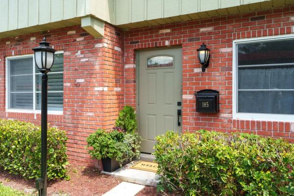 Manor Grove Village, 185 NE 20th Ct #9F, Wilton Manors, Florida 33305, image 1