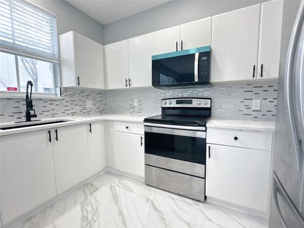 Shoma Villas At Royal Palm Beach, 2310 Shoma Ln, Royal Palm Beach, Florida 33414, image 1