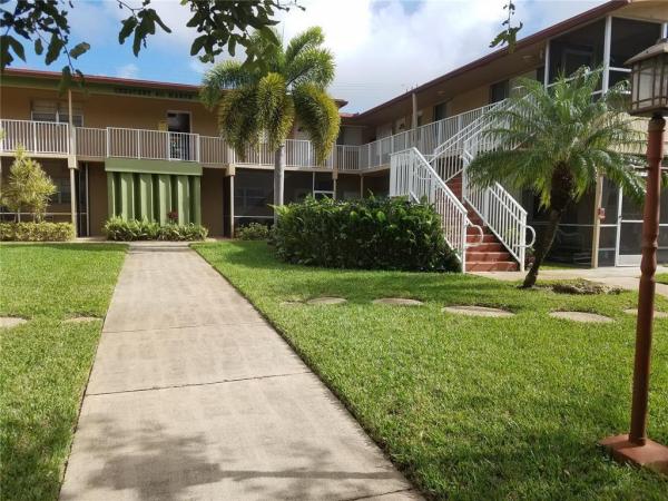Crescent Manor, 411 S Crescent Dr #104, Hollywood, Florida 33021, image 1