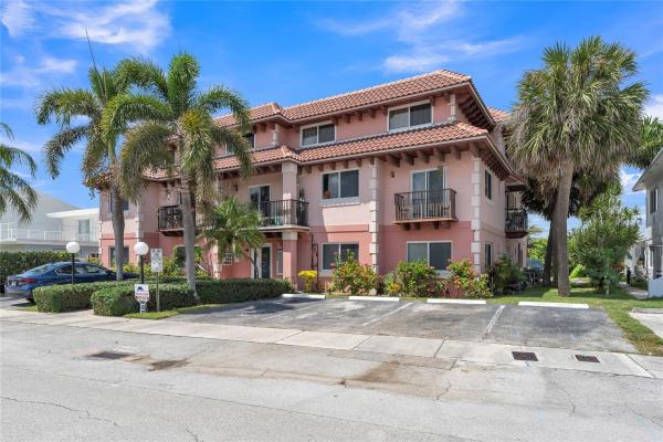 Oceanside At Lauderdale By The Sea, 4525 Poinciana St #1, Lauderdale By The Sea, Florida 33308, image 1