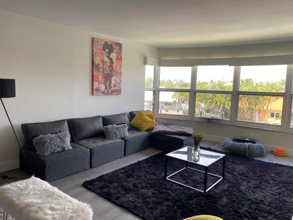 Heritage Landings, 3031 NE 51st St, Fort Lauderdale, Florida 33308, image 1