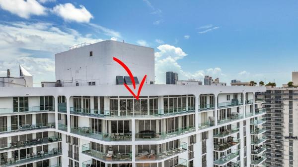 Turnberry Isle North, 19707 Turnberry Way #TS-2, Aventura, Florida 33180, image 1