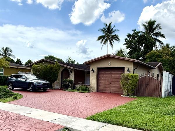 North Lauderdale Village, 8121 SW 8th St, North Lauderdale, Florida 33068, image 1