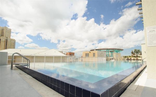 Downtown Dadeland, 7280 SW 90th St #404, Kendall, Florida 33156, image 1