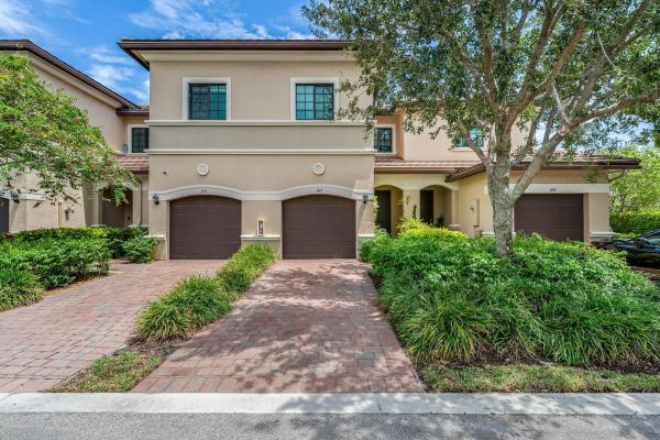 Eastside Village, 4228 N Dixie Hwy, Oakland Park, Florida 33334, image 1