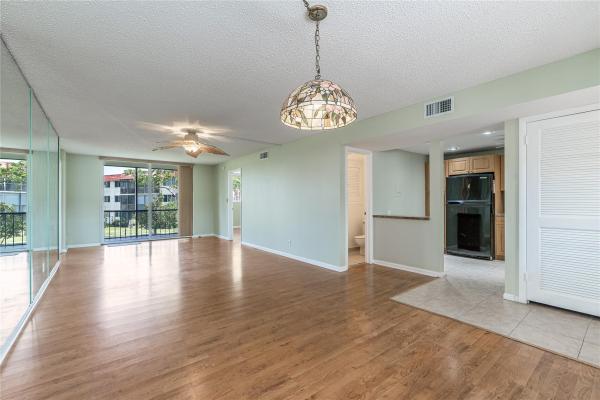 Hollybrook Golf & Tennis Club, 9720 S Hollybrook Lake Dr #205, Pembroke Pines, Florida 33025, image 1