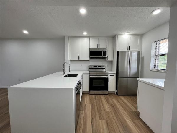 Pine Lake, 163 NW 93rd Ave #203, Pembroke Pines, Florida 33024, image 1