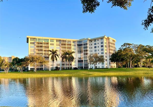 Palm-Aire Country Club 4, 3010 N Course Dr 511 ##511, Pompano Beach, Florida 33069, image 1