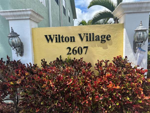 Wilton Village, 2607 NE 8th Ave #28, Wilton Manors, Florida 33334, image 1