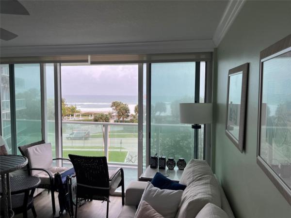 Tiara East, 333 NE 21st Ave #516, Deerfield Beach, Florida 33441, image 3