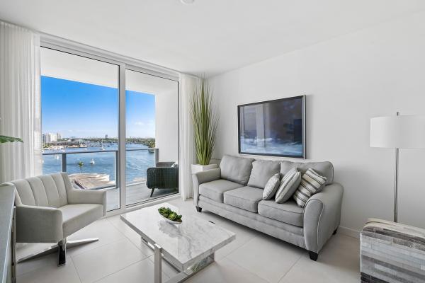 Tiffany House, 401 N Birch Rd #1003, Fort Lauderdale, Florida 33304, image 1