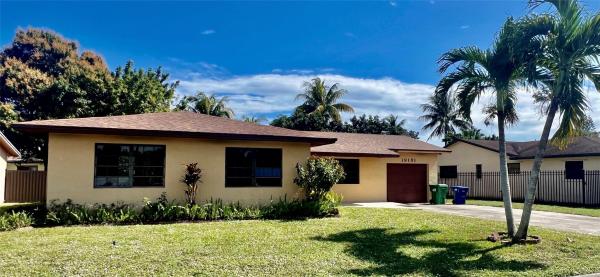 Rolling Oaks Estates, 19131 NW 19th Ave, Miami Gardens, Florida 33056, image 1