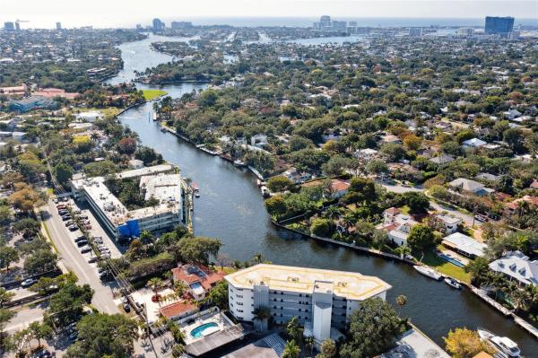 Rivercrest, 818 SE 4th St #201, Fort Lauderdale, Florida 33301, image 1