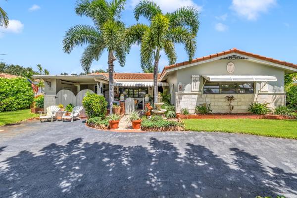 Hillsboro Estates, 1931 NE 27th St, Lighthouse Point, Florida 33064, image 1