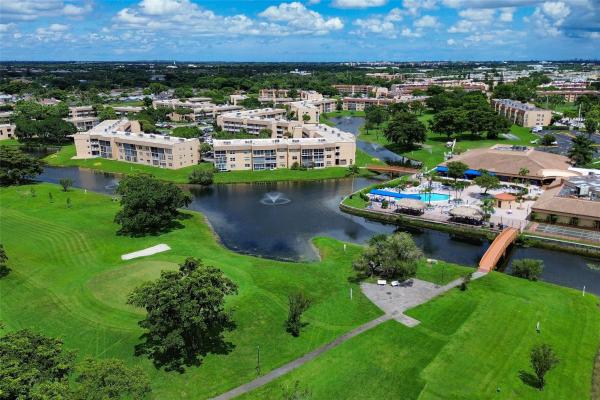 Sunrise Lakes 3, 9460 Sunrise Lakes Blvd #202, Sunrise, Florida 33322, image 1