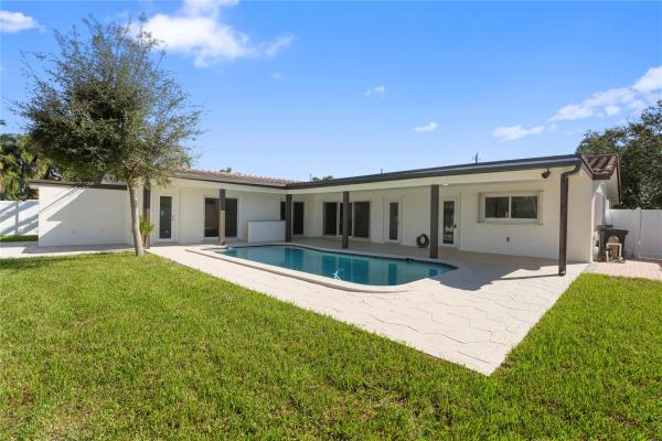 Cypress Lake, 1011 SE 7th Ave, Pompano Beach, Florida 33060, image 1