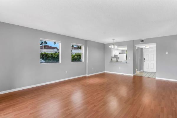 Villas At Lakeview, 5200 NW 31st Ave #157, Fort Lauderdale, Florida 33309, image 2