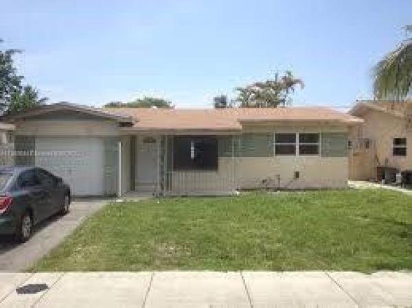 North Pompano Beach, 3770 NE 16th Ave, Pompano Beach, Florida 33064, image 1