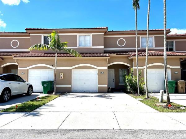 Southwood Townhomes, 7893 N Southwood Cir, Davie, Florida 33328, image 1