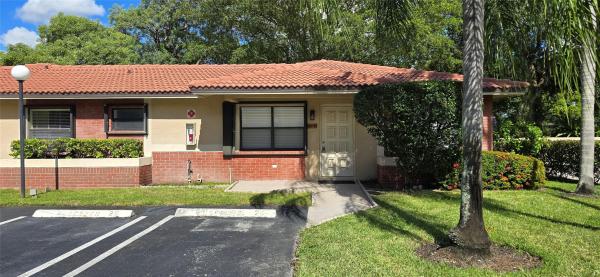 Royal Grenadier, 9611 NW 4th St, Coral Springs, Florida 33071, image 1