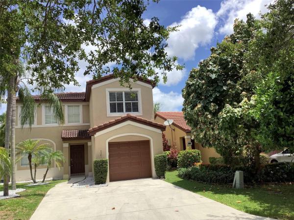 Hammocks At Riverglen, 4381 NW 1st Dr, Deerfield Beach, Florida 33442, image 1