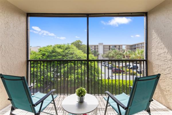 Boca Bayou, 16 Royal Palm Way #302, Boca Raton, Florida 33432, image 1