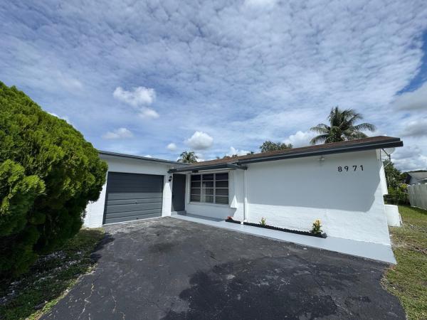 Westview, 8971 NW 8th St, Pembroke Pines, Florida 33024, image 1