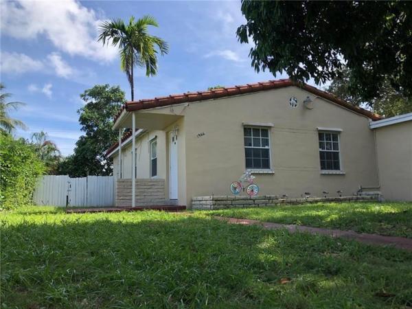 Fulford By The Sea, 1966 NE 177, North Miami Beach, Florida 33162, image 1