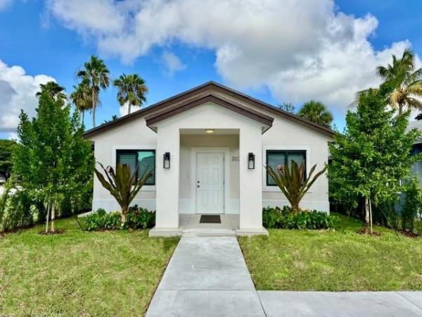 20282 SW 122nd Ct E, Unincorporated Dade County, Florida 33177, image 1