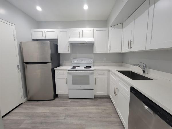 Royal Point, 3700 NW 21st St #414, Lauderdale Lakes, Florida 33311, image 1