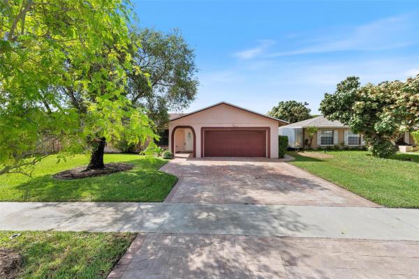 Orange Tree Lakes, 12520 SW 10th Ct, Davie, Florida 33325, image 1