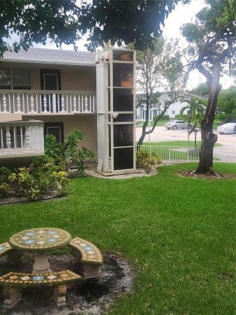 237 Farnham J, Deerfield Beach, Florida 33442, image 1