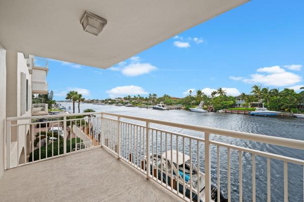Hillsboro Le Baron, 1050 Hillsboro Mile #203W, Hillsboro Beach, Florida 33062, image 1