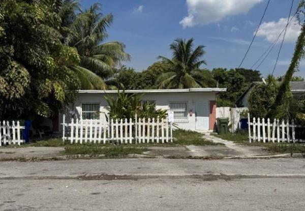 Buena Vista Gardens, 5631 NW 5th Ct, Miami, Florida 33127, image 1