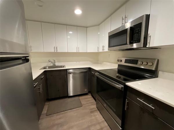 Country Club Towers, 18335 NW 68th Ave #255-618, Hialeah, Florida 33015, image 1