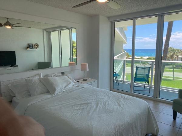 Tiara East, 333 NE 21st Ave #418, Deerfield Beach, Florida 33441, image 1