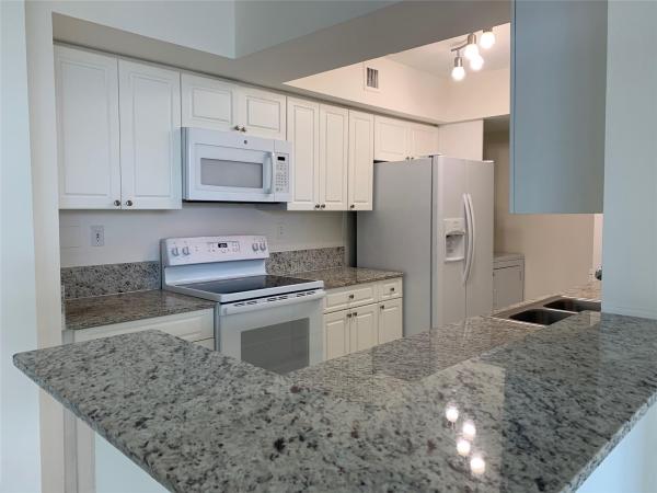 Country Club Towers, 18335 NW 68th Ave #245-224, Hialeah, Florida 33015, image 1
