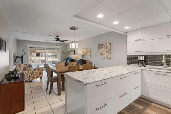 Lauderdale Oaks, 3051 NW 46th Ave #408, Lauderdale Lakes, Florida 33313, image 1