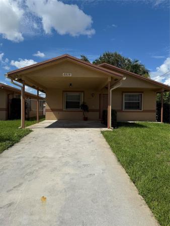 Liberia, 2219 Raleigh St, Hollywood, Florida 33020, image 1